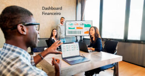 O que é dashboard financeiro, tipos de dashboards financeiros, métricas que eles ajudam a mensurar e como criar um dashboard financeiro com Power BI.